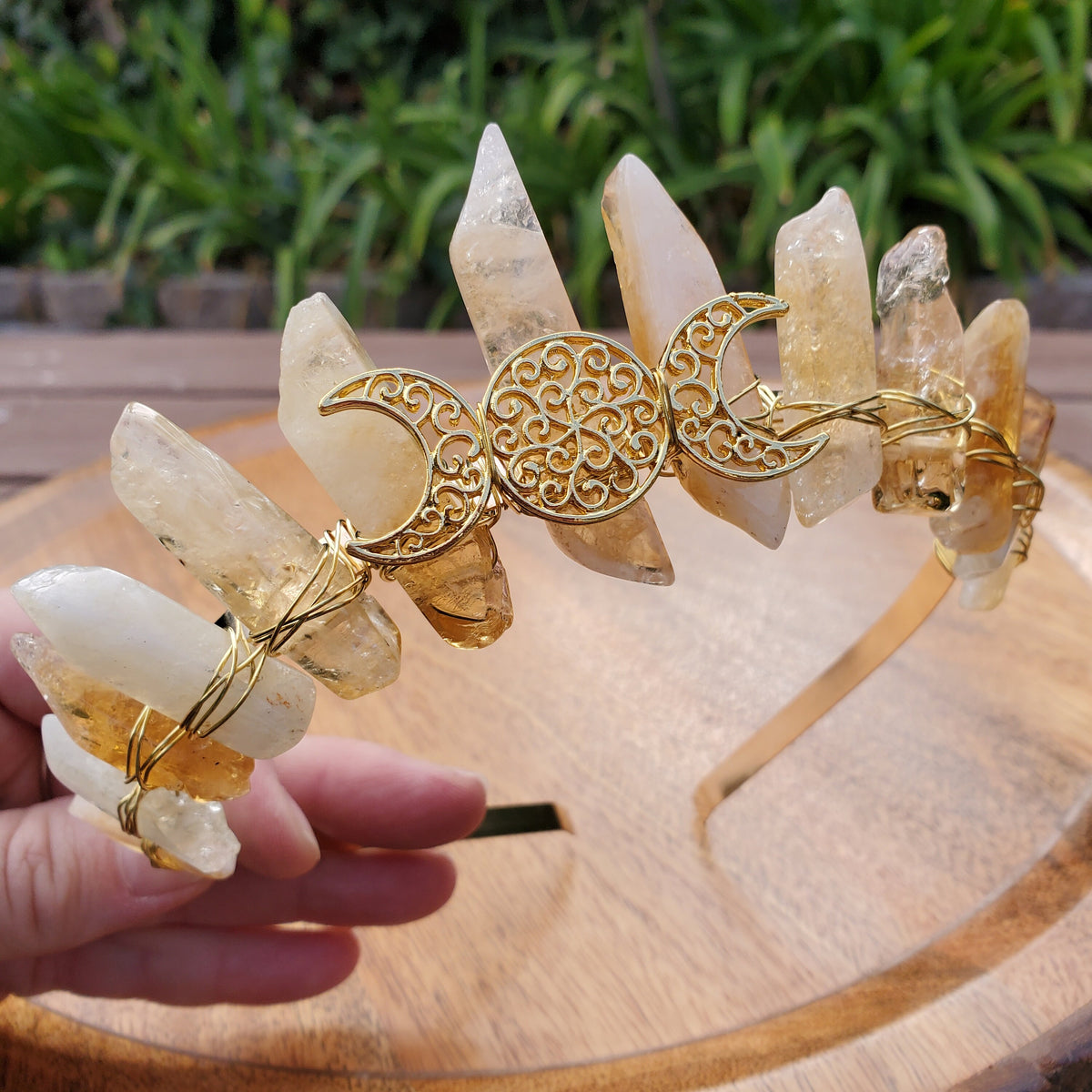 Citrine Crown with Gold Moon Phase - Abundance, Energizing, Creativity, New Beginnings - Citrine Goddess Crown Divine Healing Gemstone