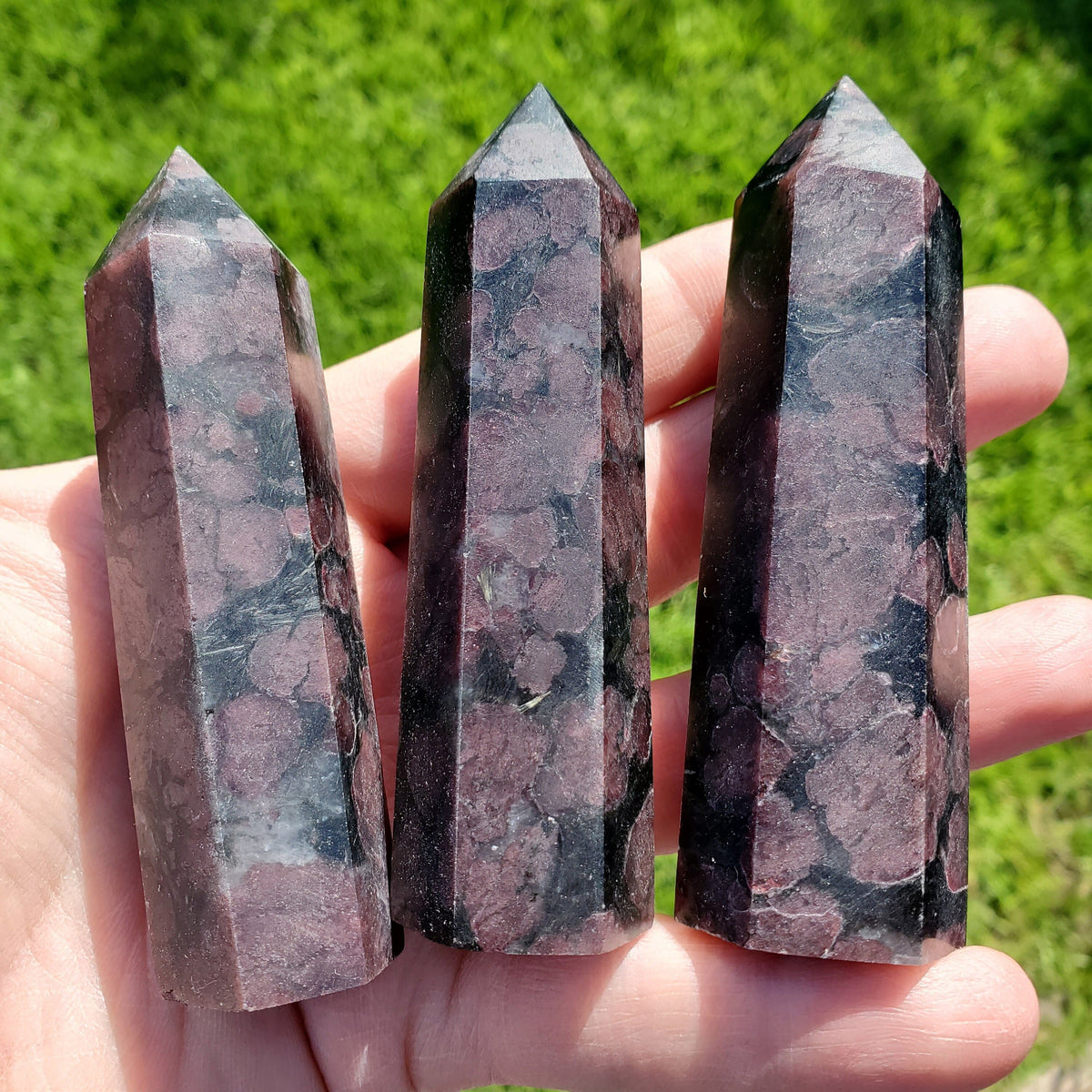 Garnet Tower - Physical Love, Passion, Connected to the Present, Find Your Purpose - Garnet Crystal Point Stone Gemstone