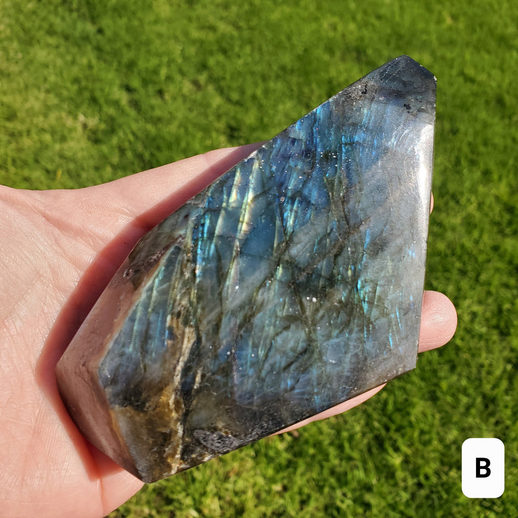 Flashy Labradorite Freeform - Awareness, Connection, Intuition, Psychic Abilities - Crystal Labradorite Free Form Healing Crystal Gemstone