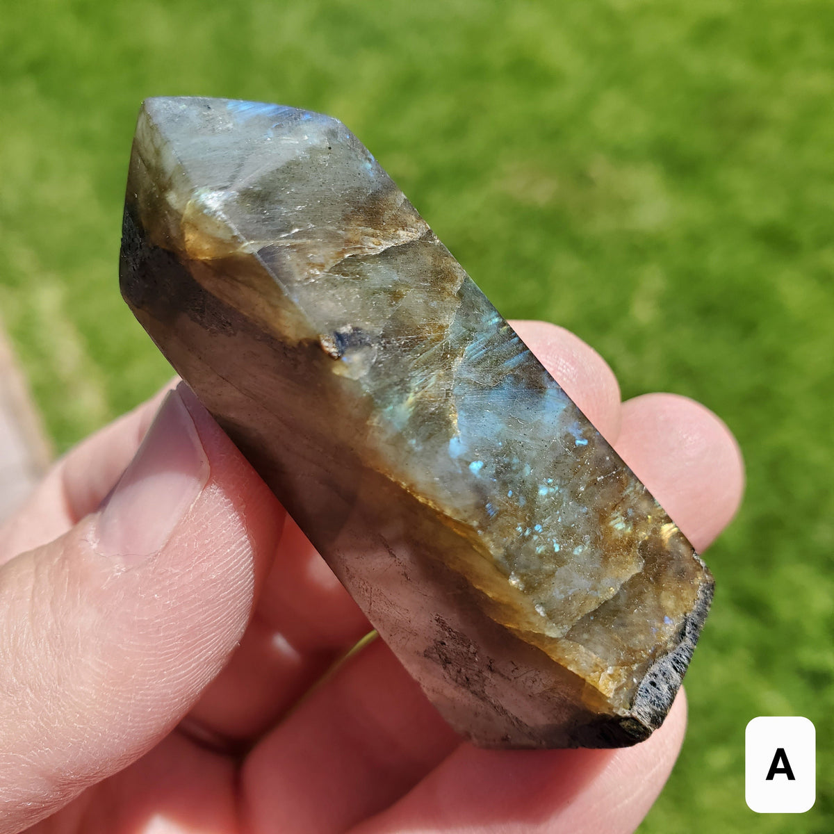 Small Flashy Labradorite Tower - Spiritual Connection, Awareness, Higher Self, Wisdom, Dreams - Lab Crystal Point Healing Gemstone