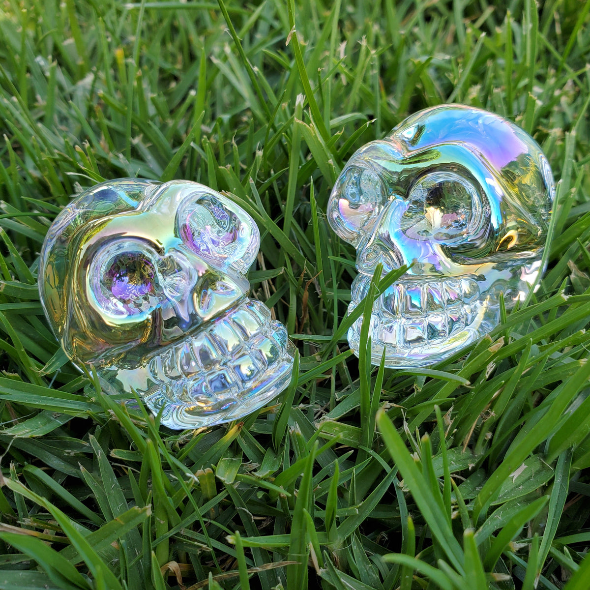 Aura Glass Skull - Helps Release Anger and Negativity - 1.7" Crystal Skull 3D Carving Halloween Spooky Scary Skeleton Decor