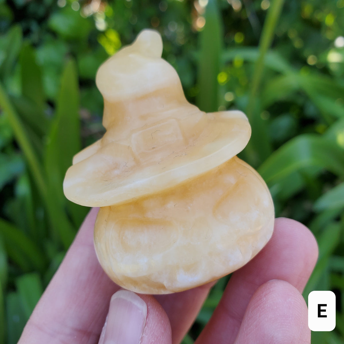 Orange Calcite Pumpkin with Witch Hat - Confidence, Self-Esteem, Creative & Sexual Energy - Calcite Crystal Pumpkin Halloween Gemstone