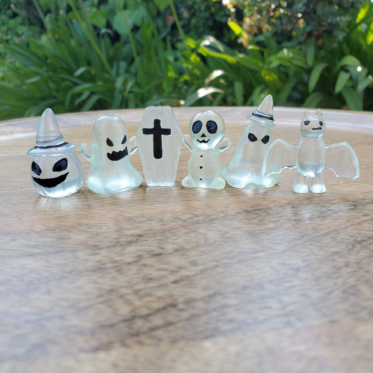 Small Glow in The Dark Halloween Set of 6 - Luminous Spooky Figurines that Glows with UV Light, Flashlight or Sun - Halloween Decor & Gifts