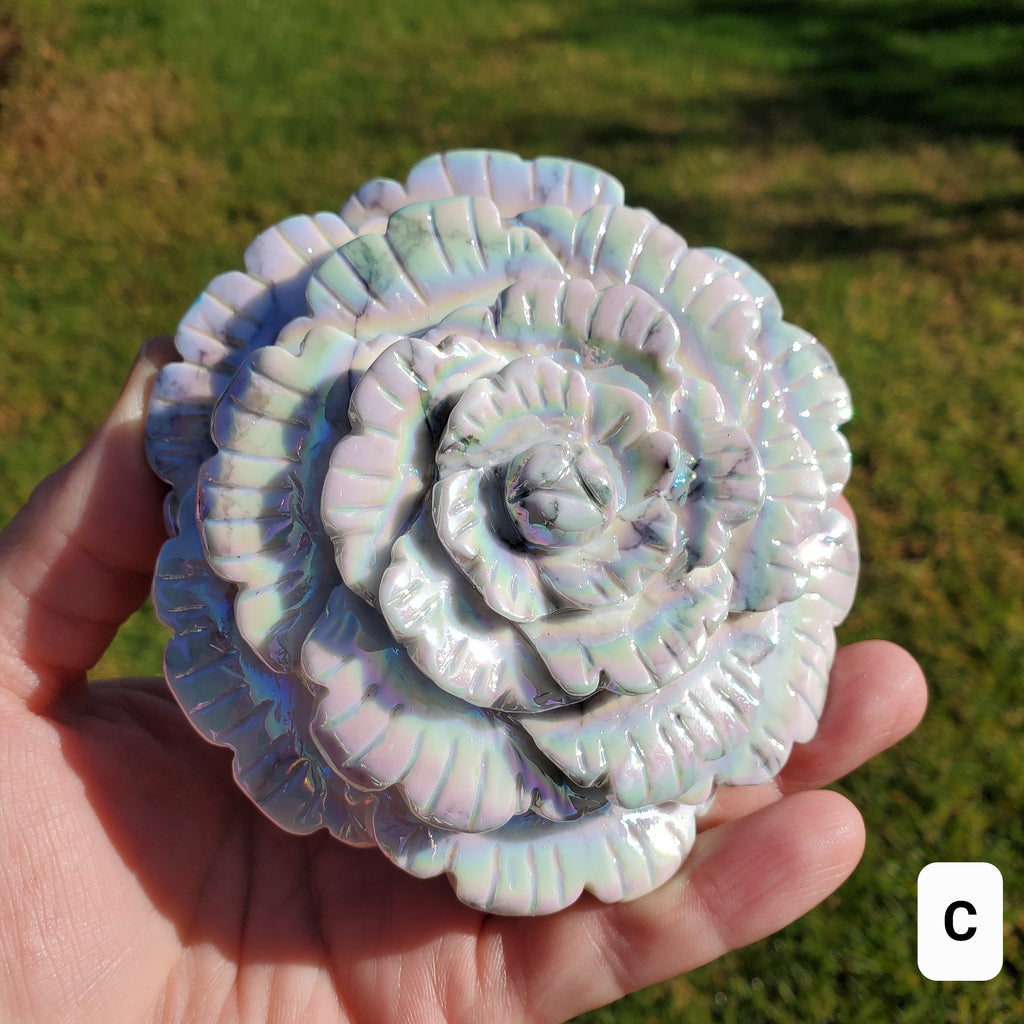 Big Aura Howlite Flower - Calm, Confidence, Emotional Healing, Grounding - Howlite Crystal Flower Healing Gemstone