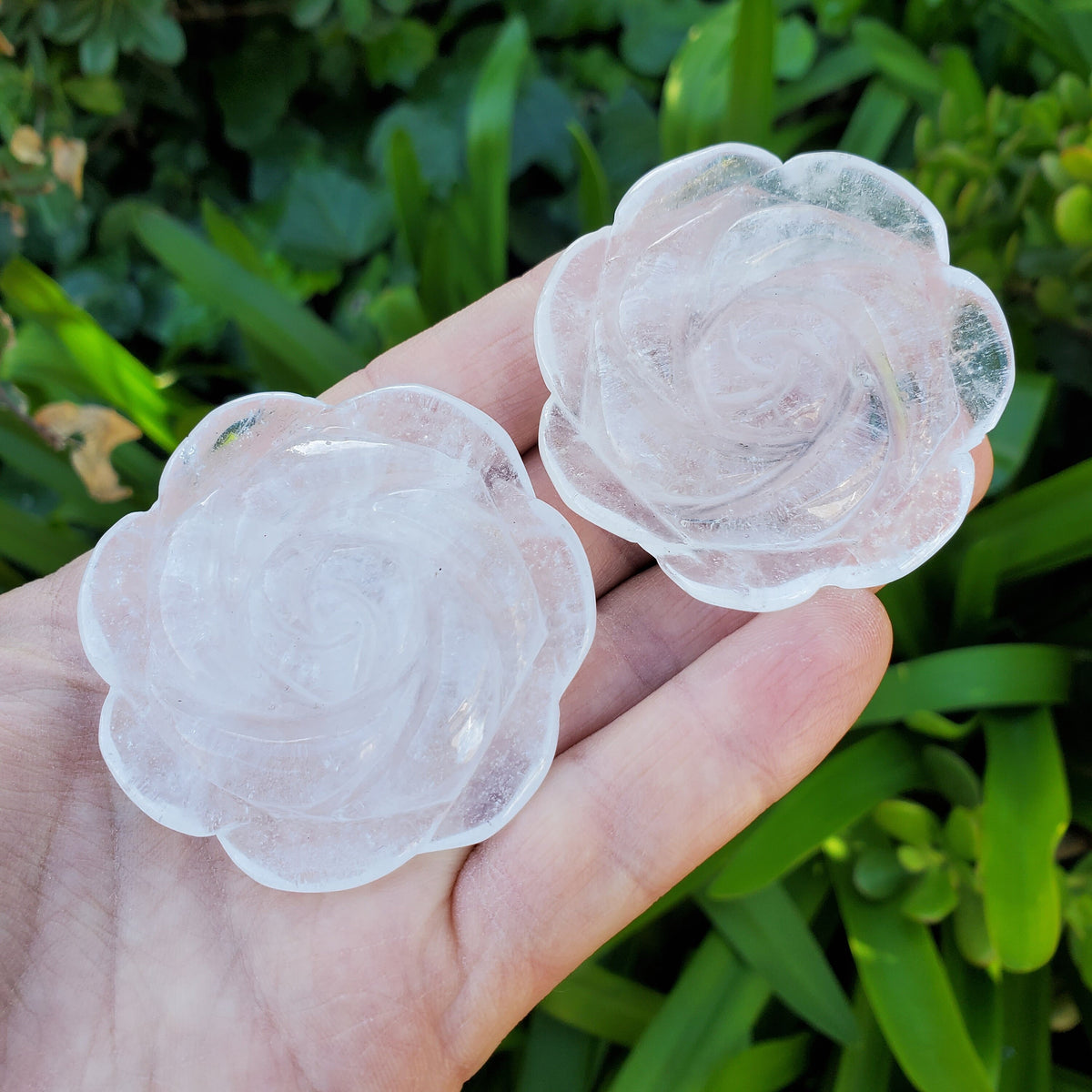 Quartz Flower Carving - Counteracts the Negative, Energizes Positive Energy - Clear Quartz Rose Carving Crystal Flower Healing Stone