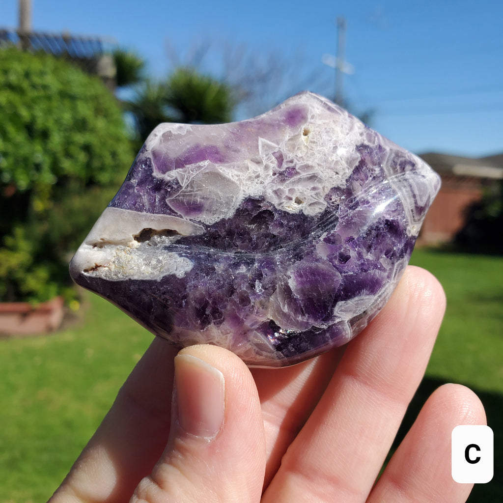 Dream Amethyst Lips - Calming, Energetic Protection, Positivity, Spiritual Connection - 3" Purple Amethyst Crystal Lips Healing Gemstones