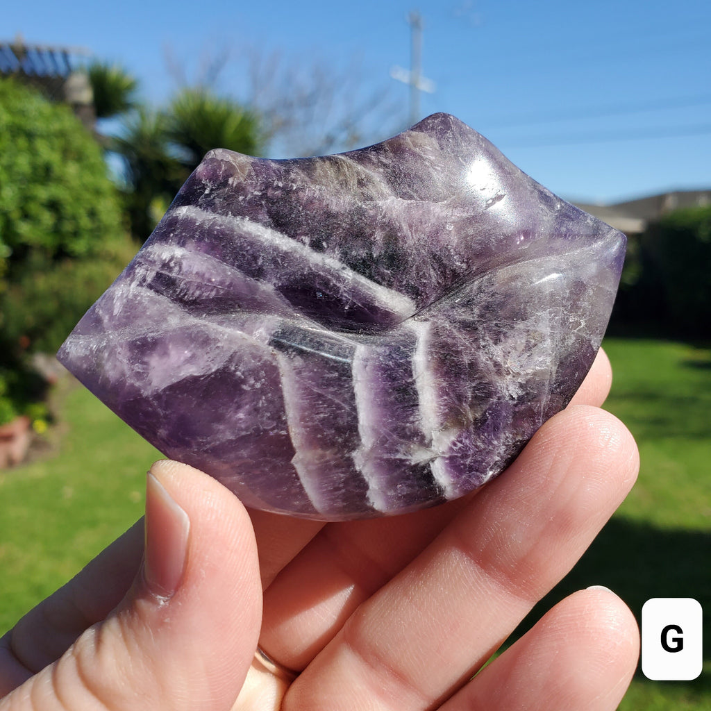 Dream Amethyst Lips - Calming, Energetic Protection, Positivity, Spiritual Connection - 3" Purple Amethyst Crystal Lips Healing Gemstones