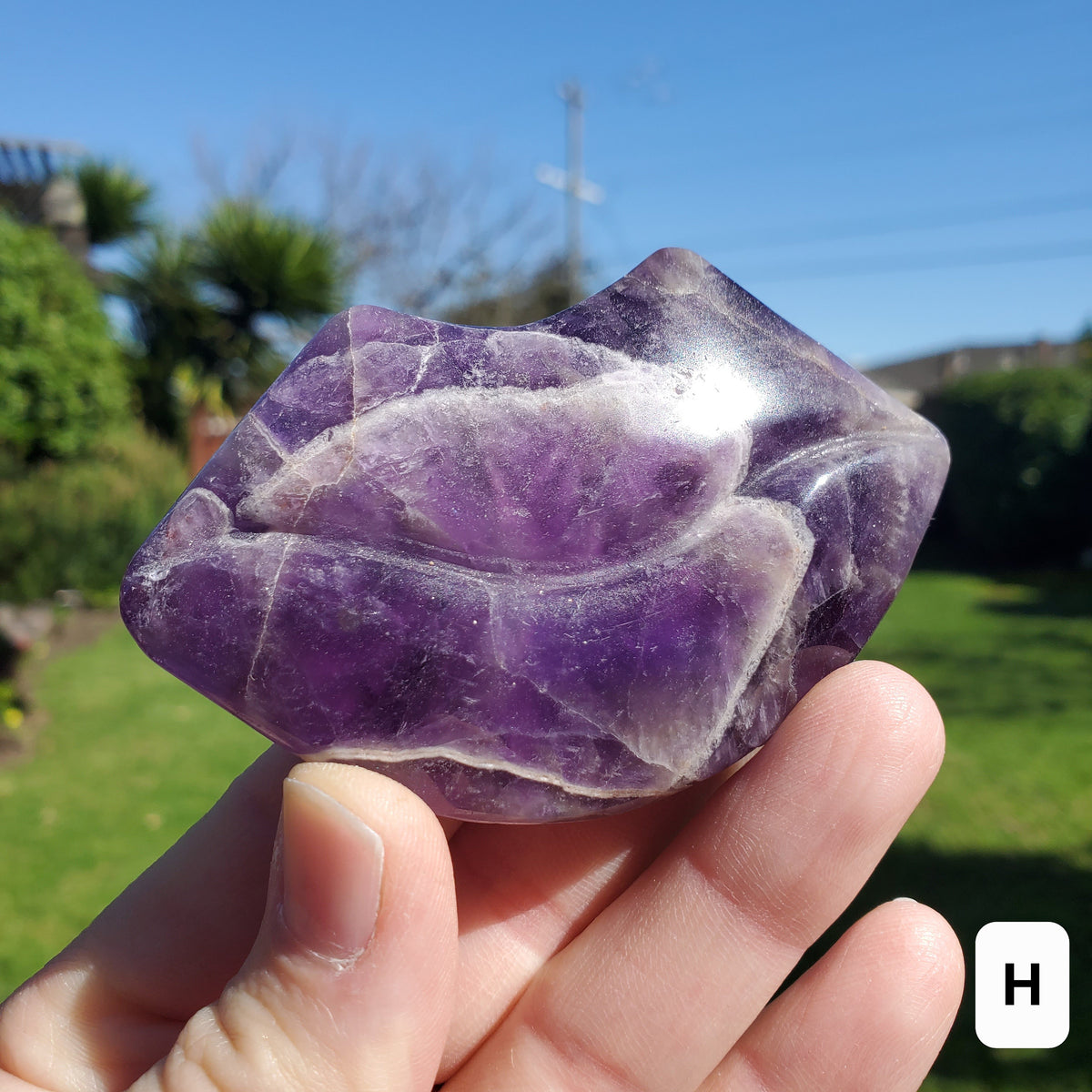 Dream Amethyst Lips - Calming, Energetic Protection, Positivity, Spiritual Connection - 3" Purple Amethyst Crystal Lips Healing Gemstones