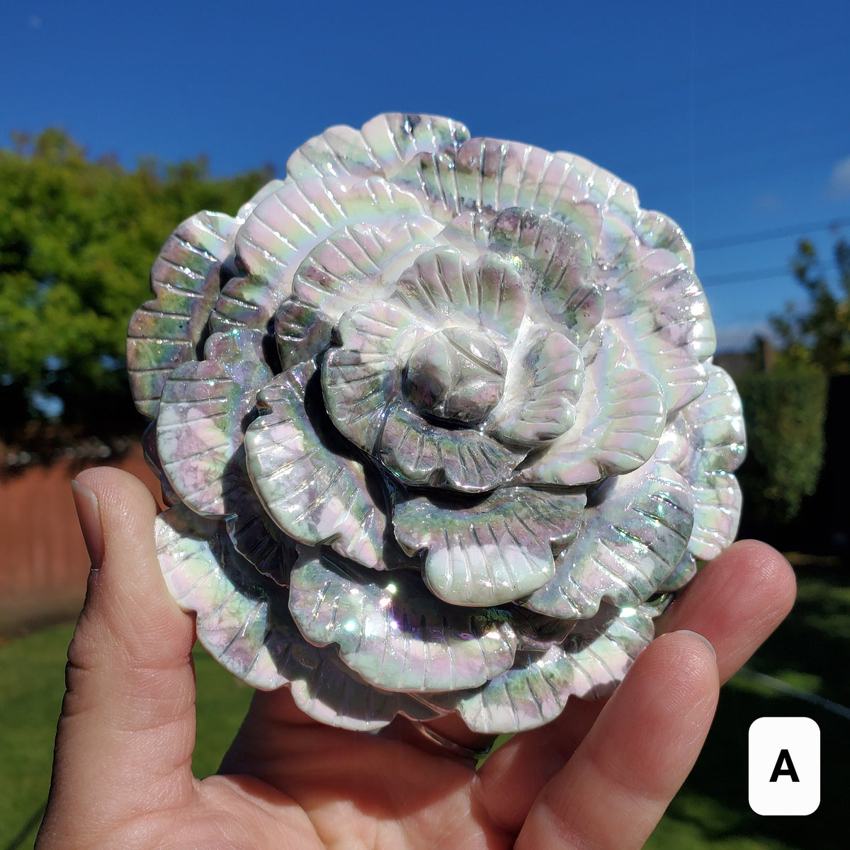 Big Aura Howlite Flower - Calm, Confidence, Emotional Healing, Grounding - Howlite Crystal Flower Healing Gemstone