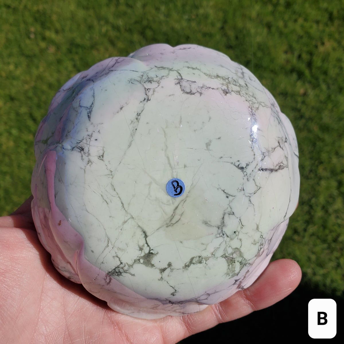 Big Aura Howlite Flower - Calm, Confidence, Emotional Healing, Grounding - Howlite Crystal Flower Healing Gemstone