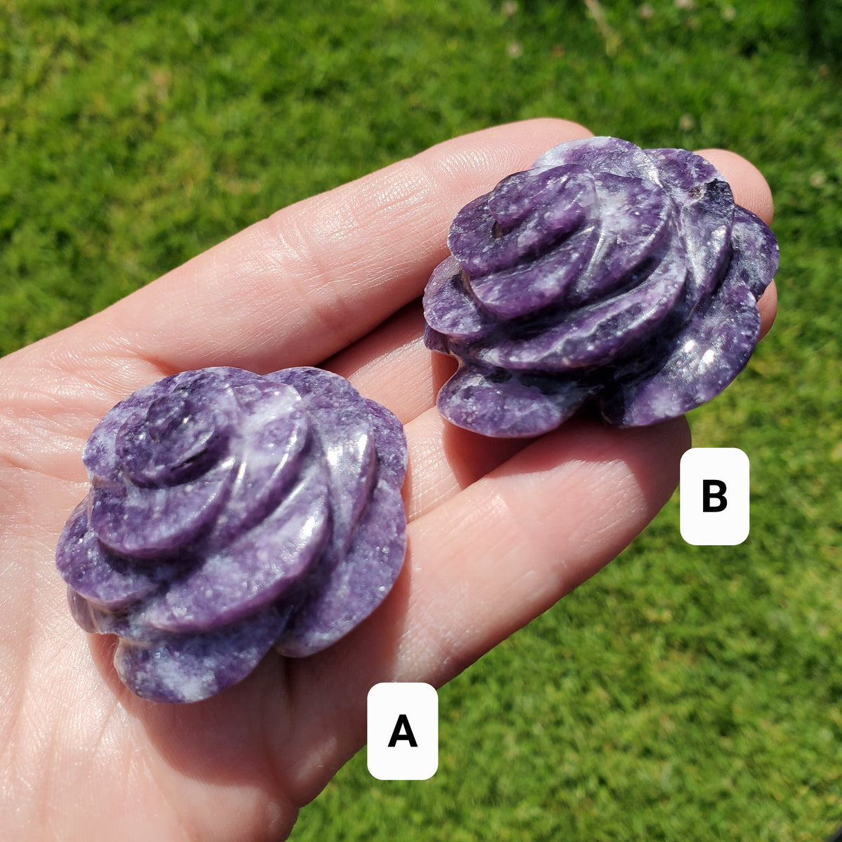 Cute Lepidolite Flower Flame - Helps You Through Change, Anti-Anxiety, Calming, Relaxing - Purple Crystal Flower Healing Stone