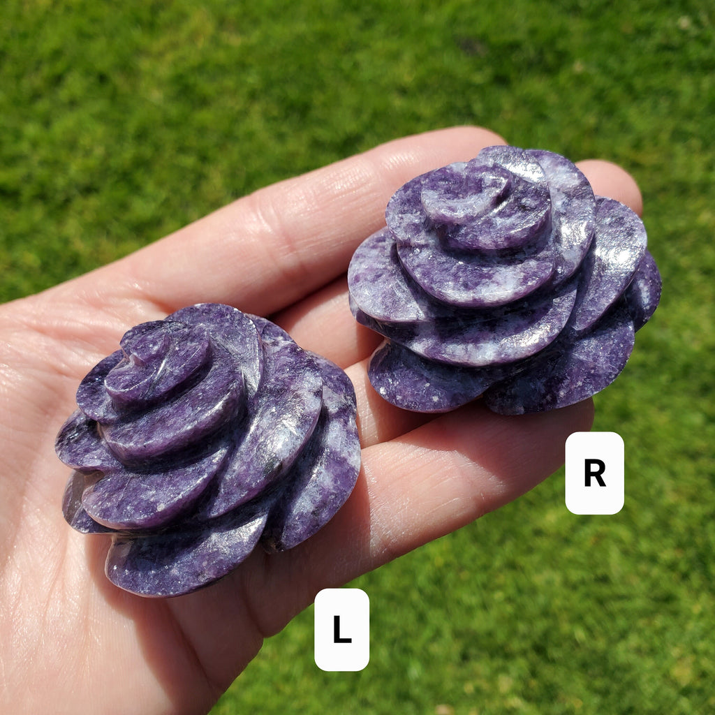 Cute Lepidolite Flower Flame - Helps You Through Change, Anti-Anxiety, Calming, Relaxing - Purple Crystal Flower Healing Stone