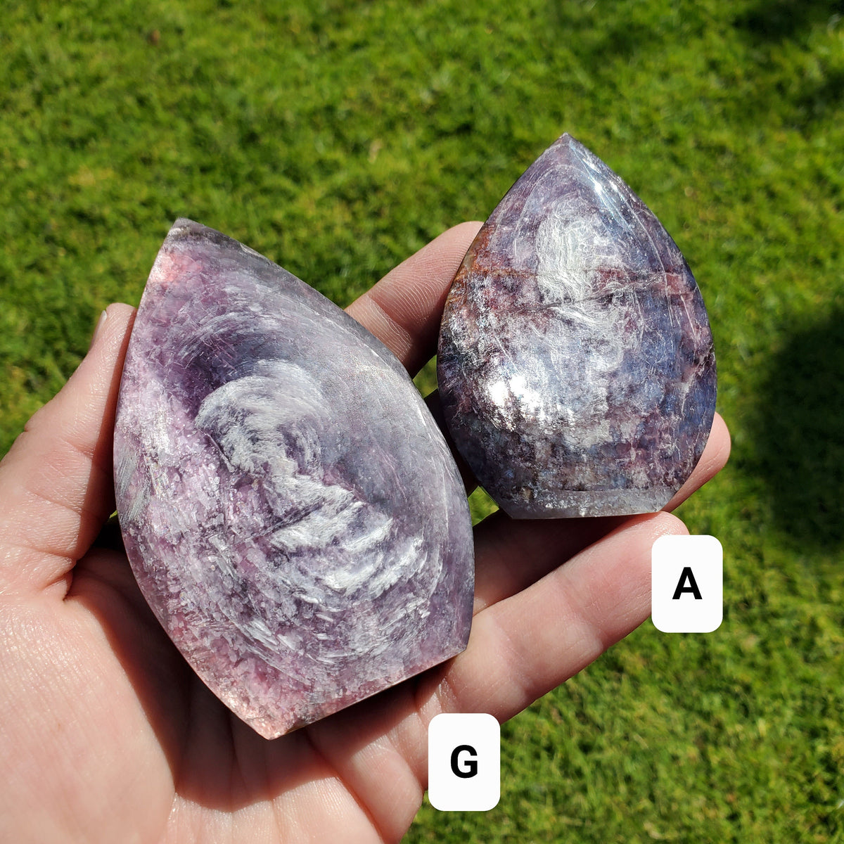 Flashy Mica Flame - High Quality Purple Mica - Helps Through Transitions, Stress Relief, Calming - Flashy Lepidolite Flame Healing Gemstone
