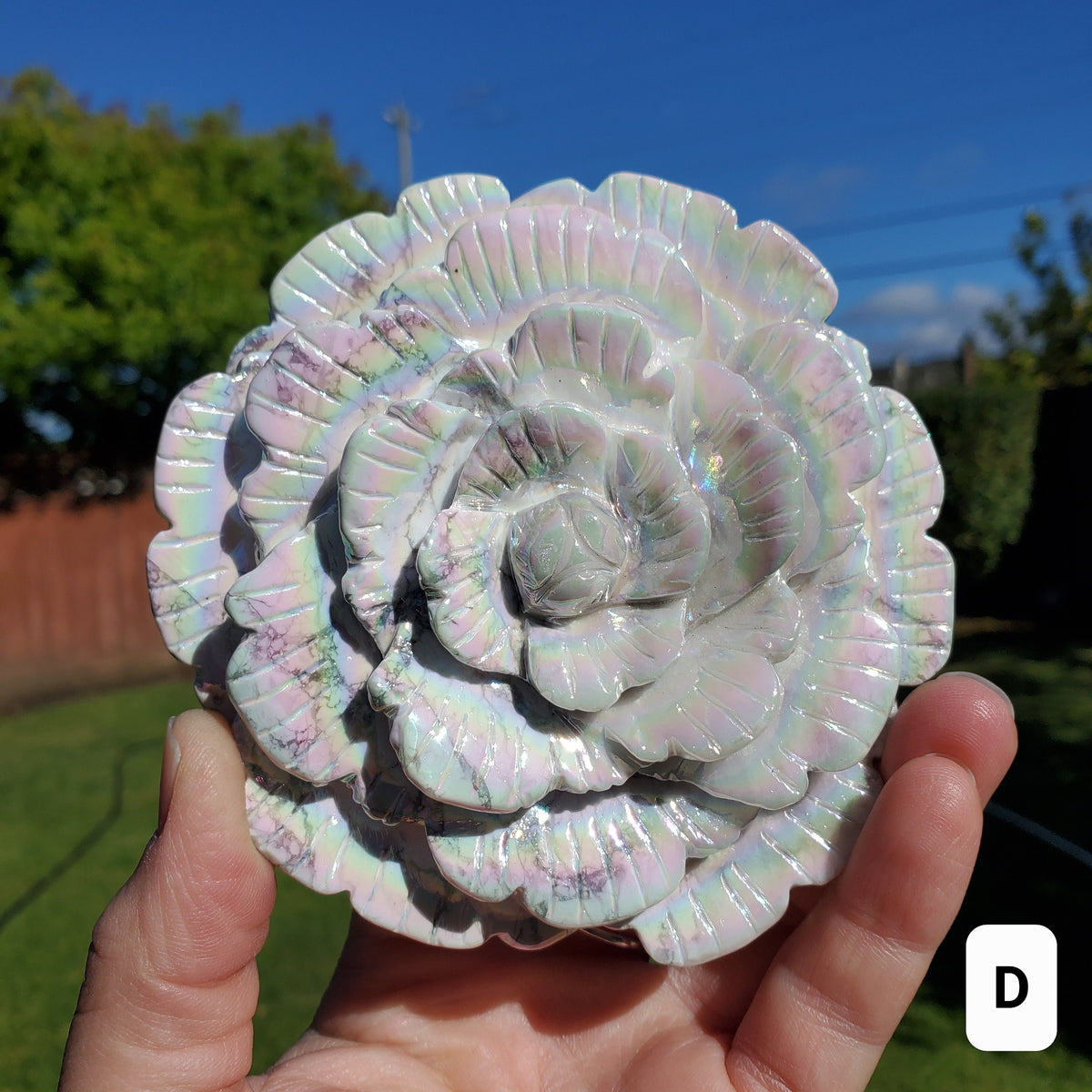 Big Aura Howlite Flower - Calm, Confidence, Emotional Healing, Grounding - Howlite Crystal Flower Healing Gemstone