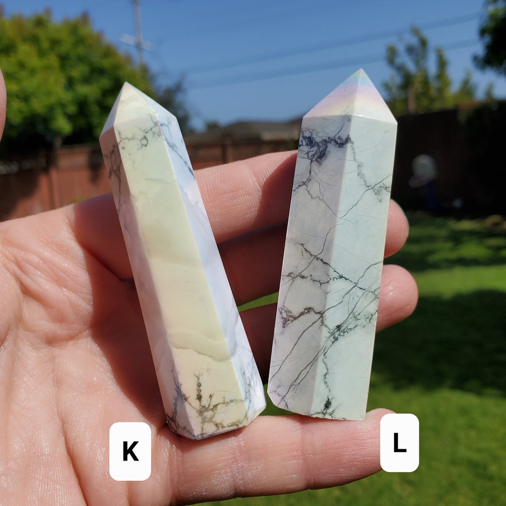 Aura Howlite Tower - Calm, Confidence, Emotional Healing, Strength - Howlite Crystal Point Healing Gemstones