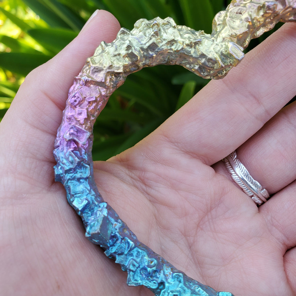 Big Bismuth Heart - Togetherness, Helps Bond Relationships, Strengthens Visualizations - Carved Heart Healing Gemstone