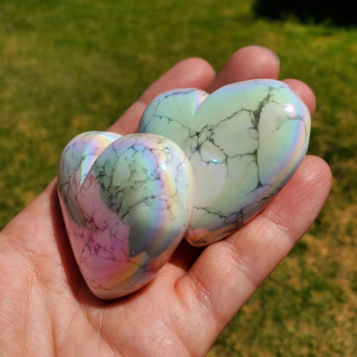 Aura Howlite Heart - Calm, Confidence, Emotional Healing - Howlite Crystal Heart Healing Crystals Gemstones