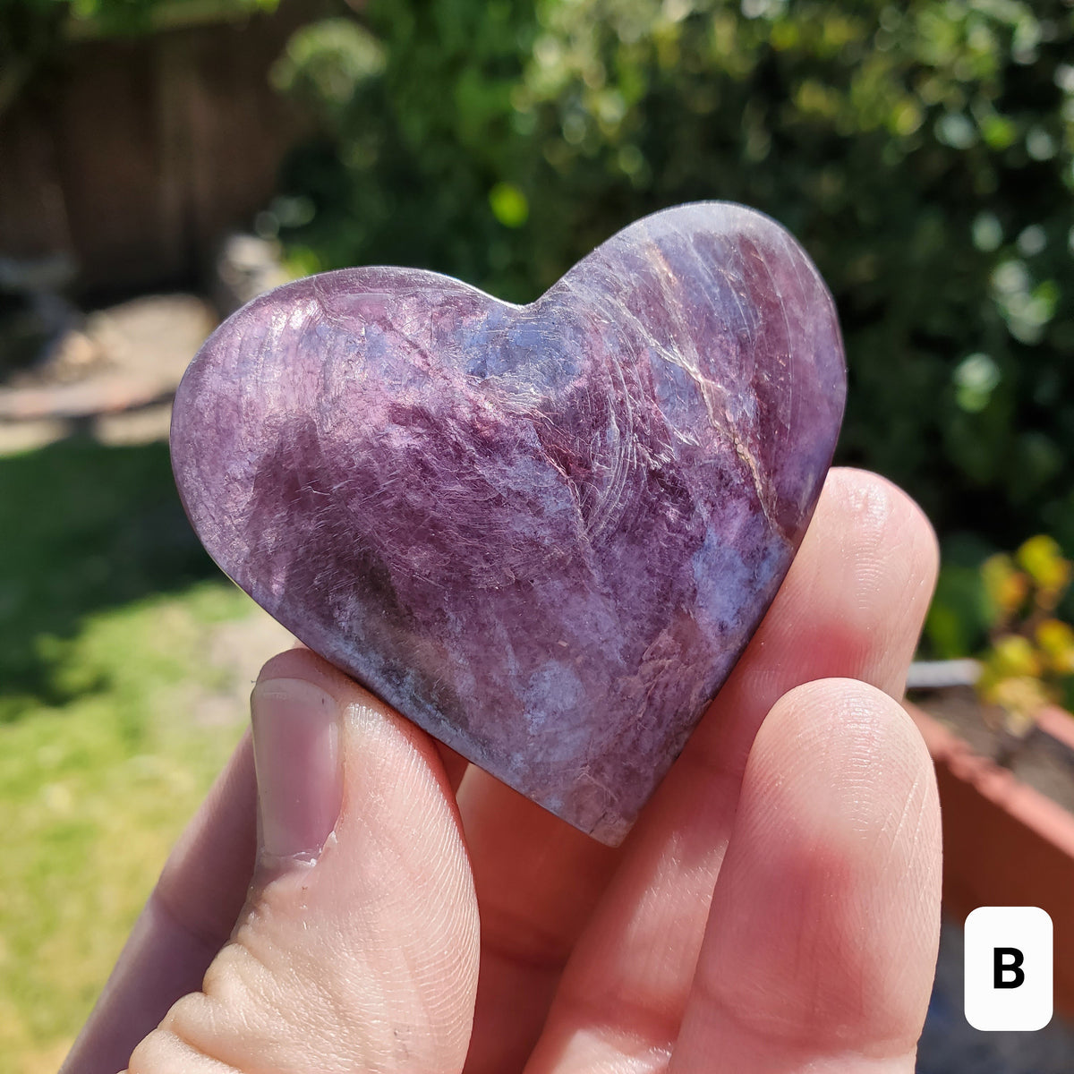 Flashy Mica Heart - High Quality Purple Mica - Helps Through Transitions, Stress Relief, Calming - Flashy Lepidolite Heart Healing Gemstone