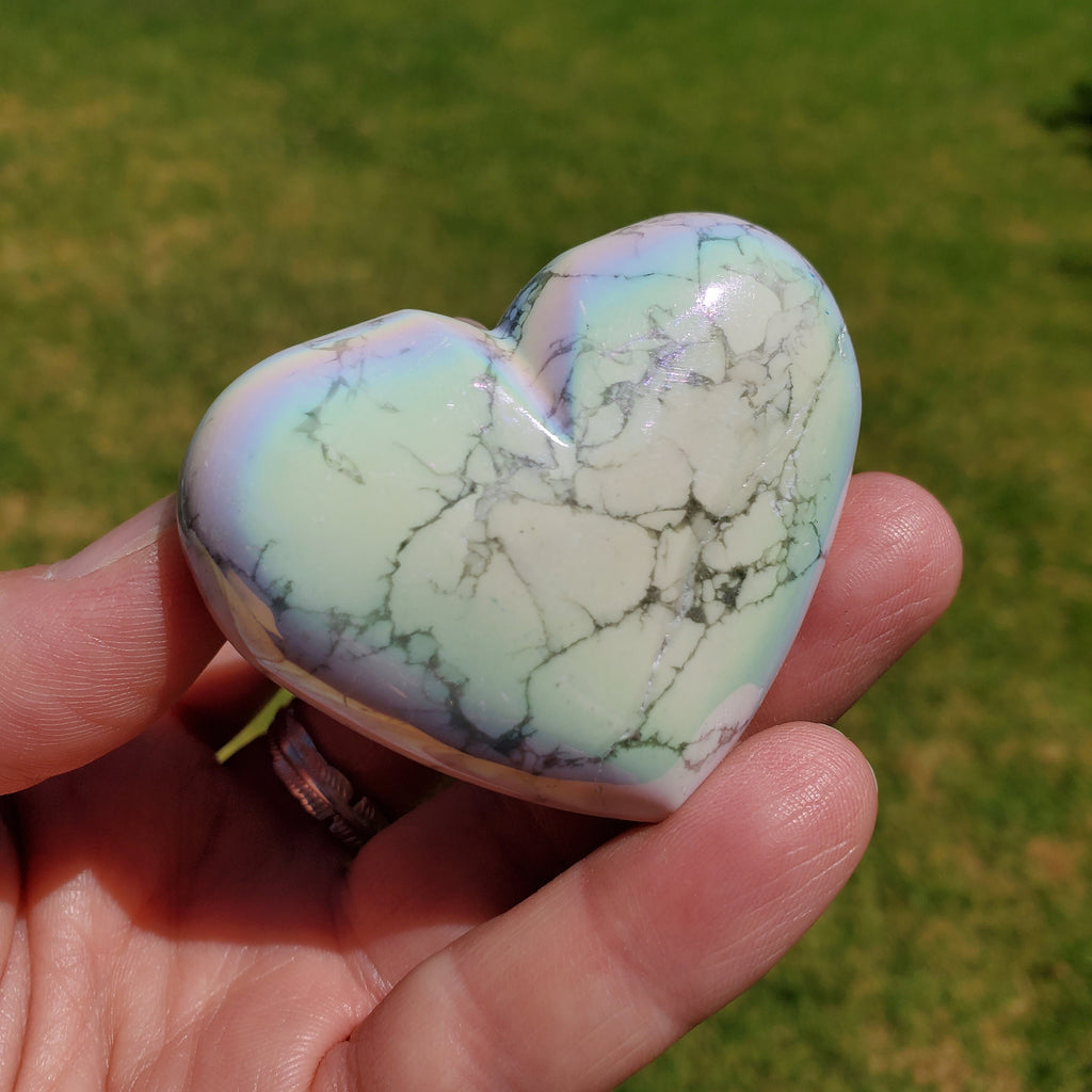 Aura Howlite Heart - Calm, Confidence, Emotional Healing - Howlite Crystal Heart Healing Crystals Gemstones
