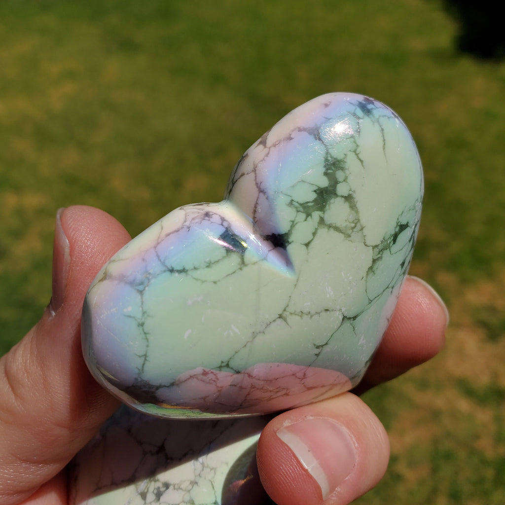 Aura Howlite Heart - Calm, Confidence, Emotional Healing - Howlite Crystal Heart Healing Crystals Gemstones