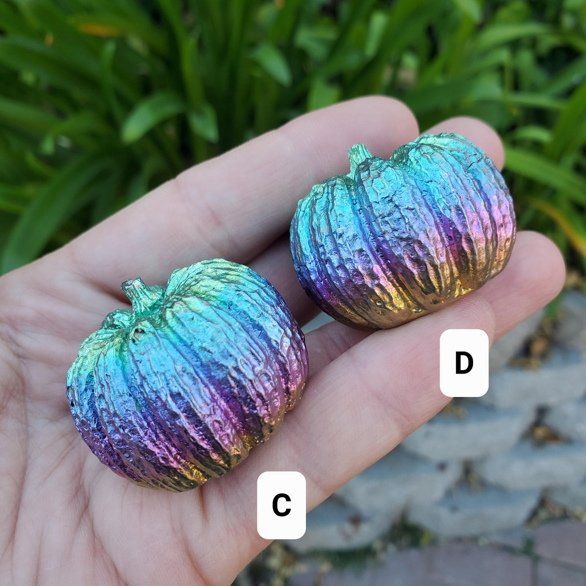 Cute Bismuth Pumpkin - Helps Bond Relationships, Strengthens Visualizations - Pumpkin Carving Healing Gemstones For Halloween Decor