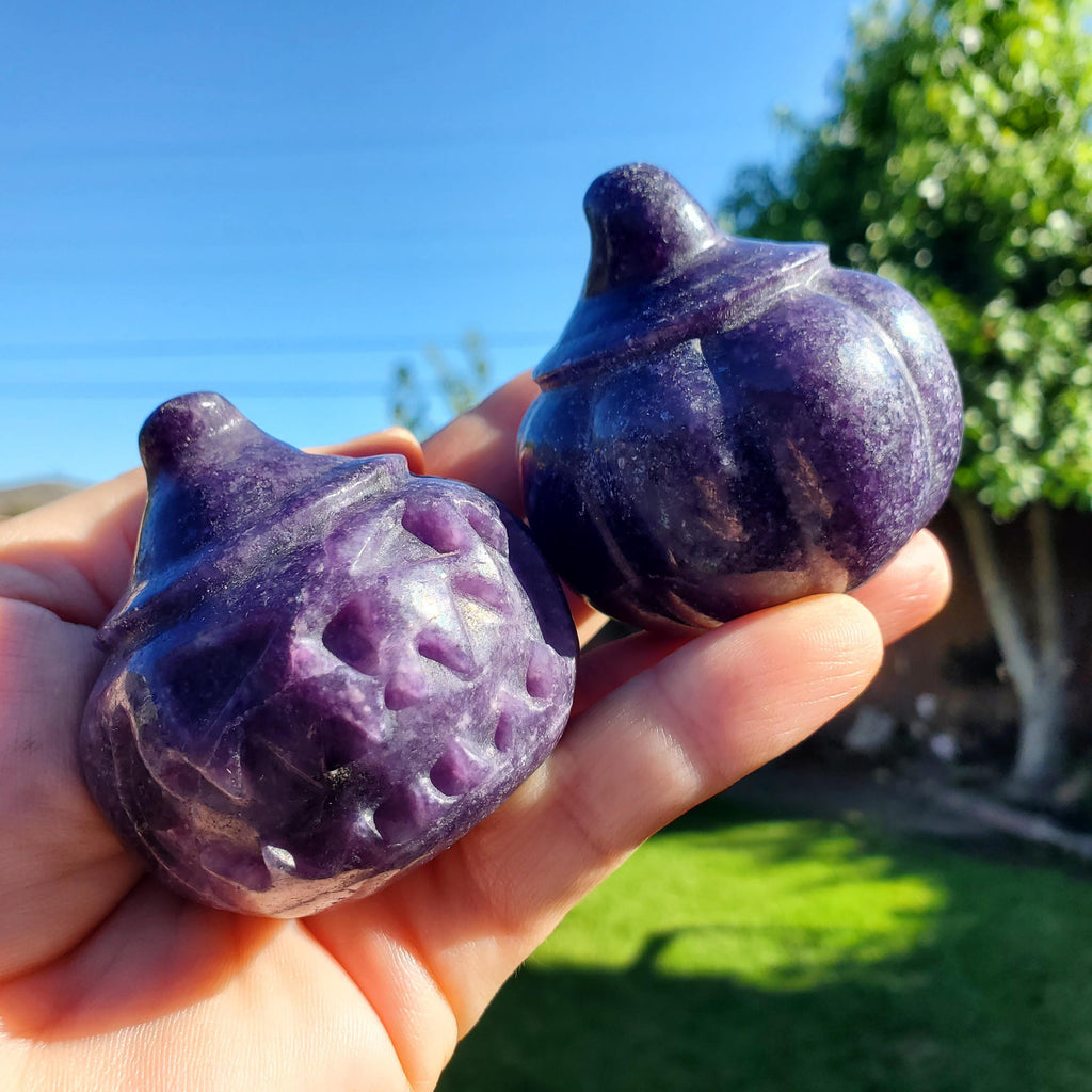 Lepidolite Purple Pumpkin - Helps You Through Change, Anti-Anxiety, Calming, Relaxing - Purple Jack O Lantern with Witch Hat Halloween Decor