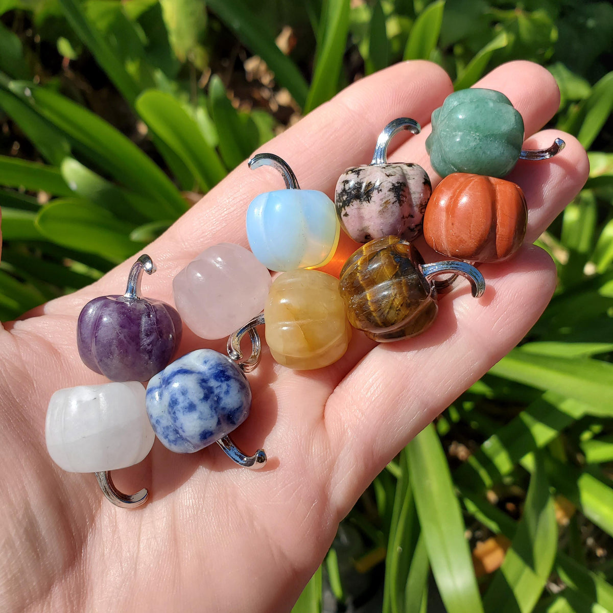 10pc Mini Pumpkin Halloween Set - Yellow Jade, Amethyst, Rose Quartz, Opalite, Jasper, etc - Cute Little Pumpkin Decoration for Halloween