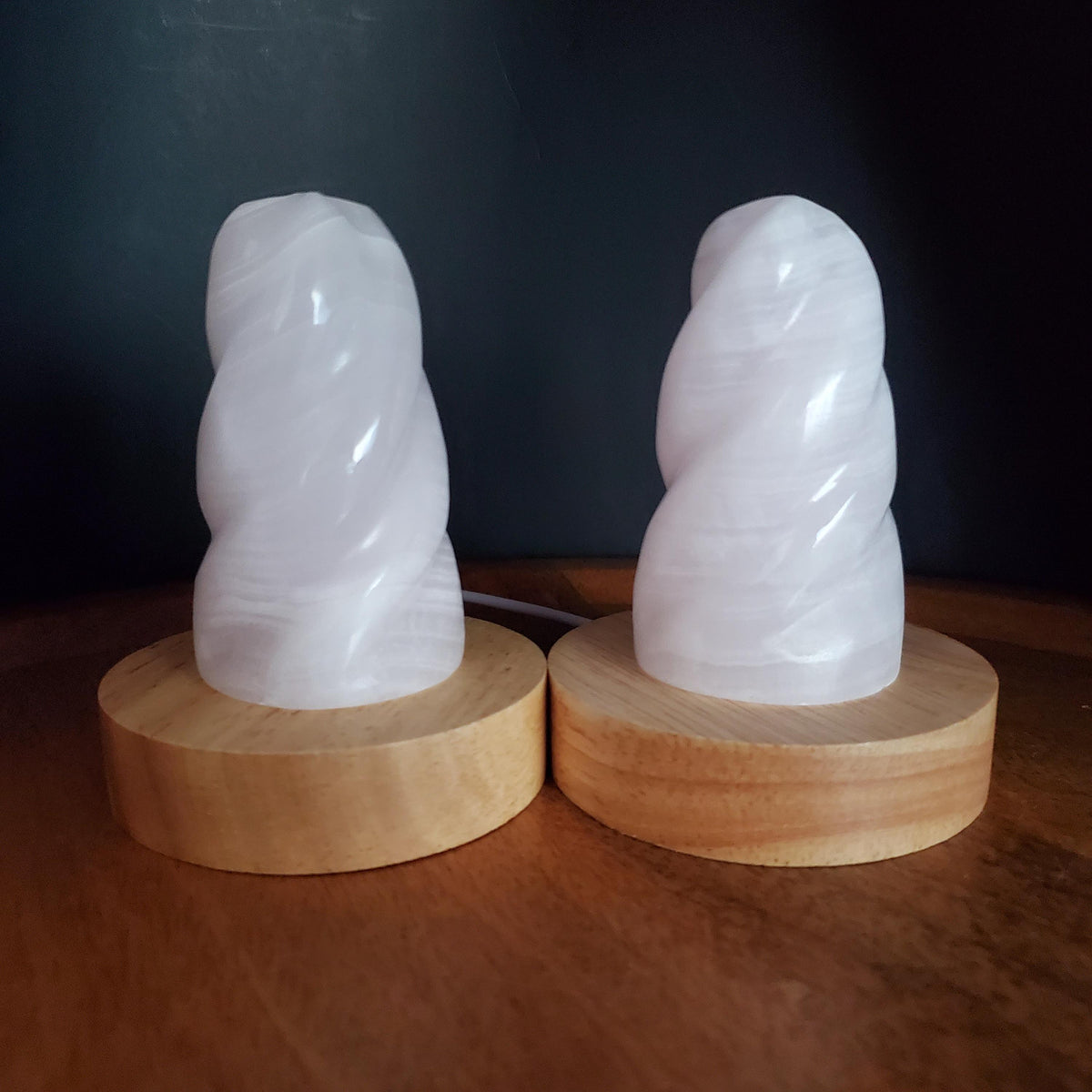 Pink Calcite Flame Accent Light - UV Reactive Stone - Emotional Healing, Pure Love - Pink Mangano Healing Gemstone Vanity Lamp Mood Light
