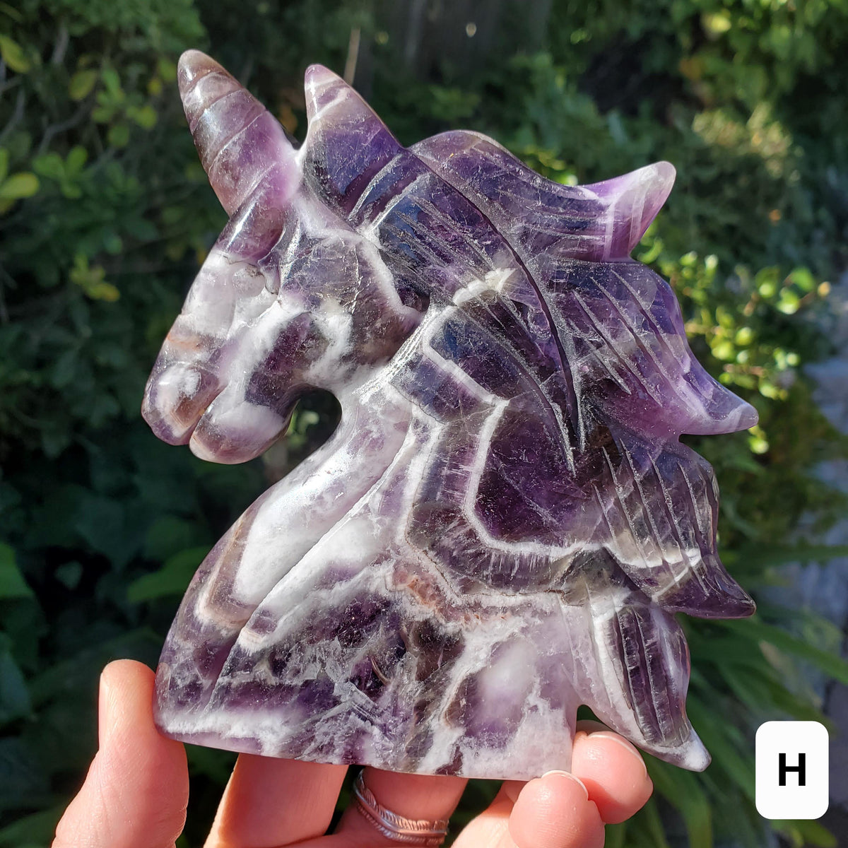 Dream Amethyst Unicorn - Calming, Energetic Protection, Positivity, Divine Love - Purple Amethyst Crystal Unicorn Healing Gemstones