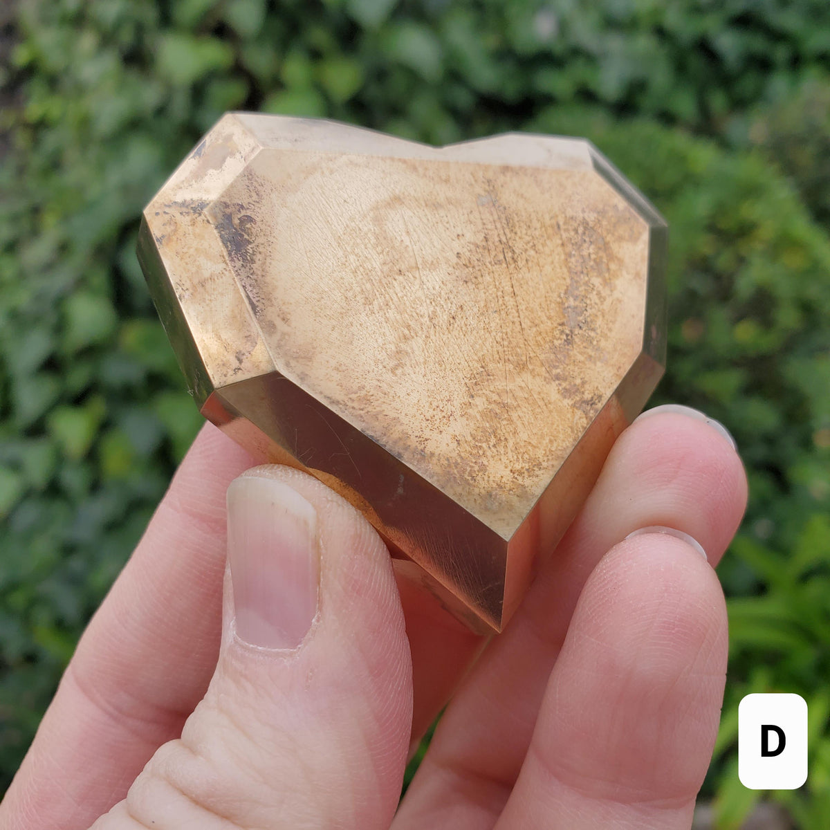 Faceted Brass Heart (made of Copper & Zinc) - Purify, Blocks Negativity, Wealth, Emotional Healing - Gold Heart Healing Gemstone Love Stone