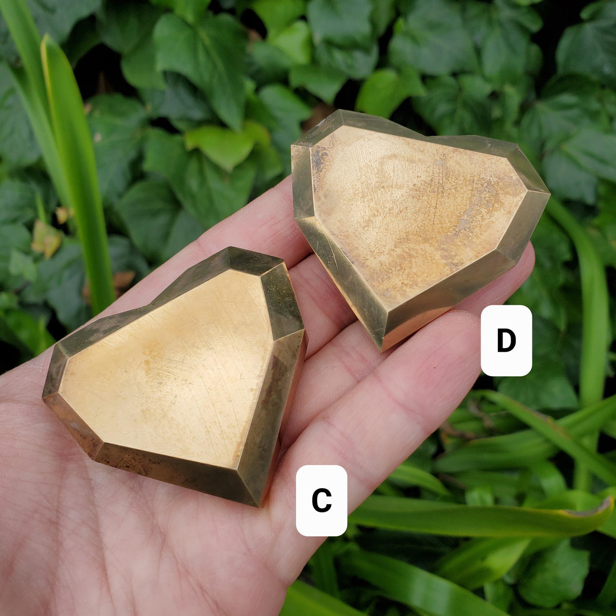 Faceted Brass Heart (made of Copper & Zinc) - Purify, Blocks Negativity, Wealth, Emotional Healing - Gold Heart Healing Gemstone Love Stone
