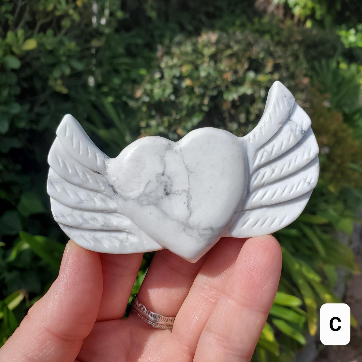 Howlite Heart Wings on Stand - Calm, Confidence, Emotional Healing - Cute Crystal Heart with Wings Carving Healing Crystals Gemstones