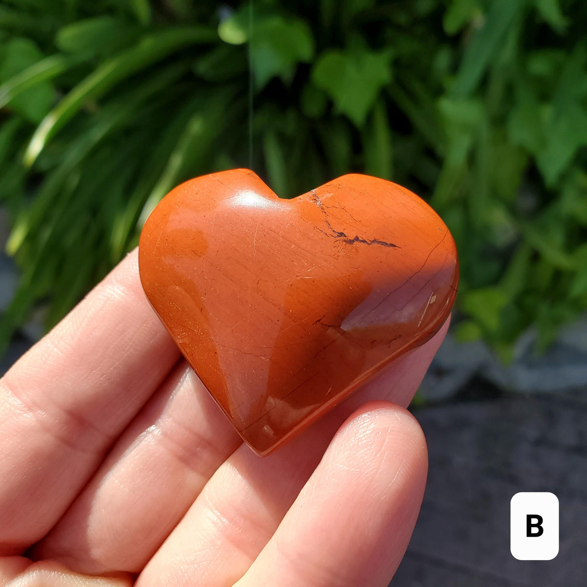 Small Red Jasper Heart - Cellular Healing, Creativity, Reflection, Patience - Crystal Heart Carving Healing Grounding Gemstone