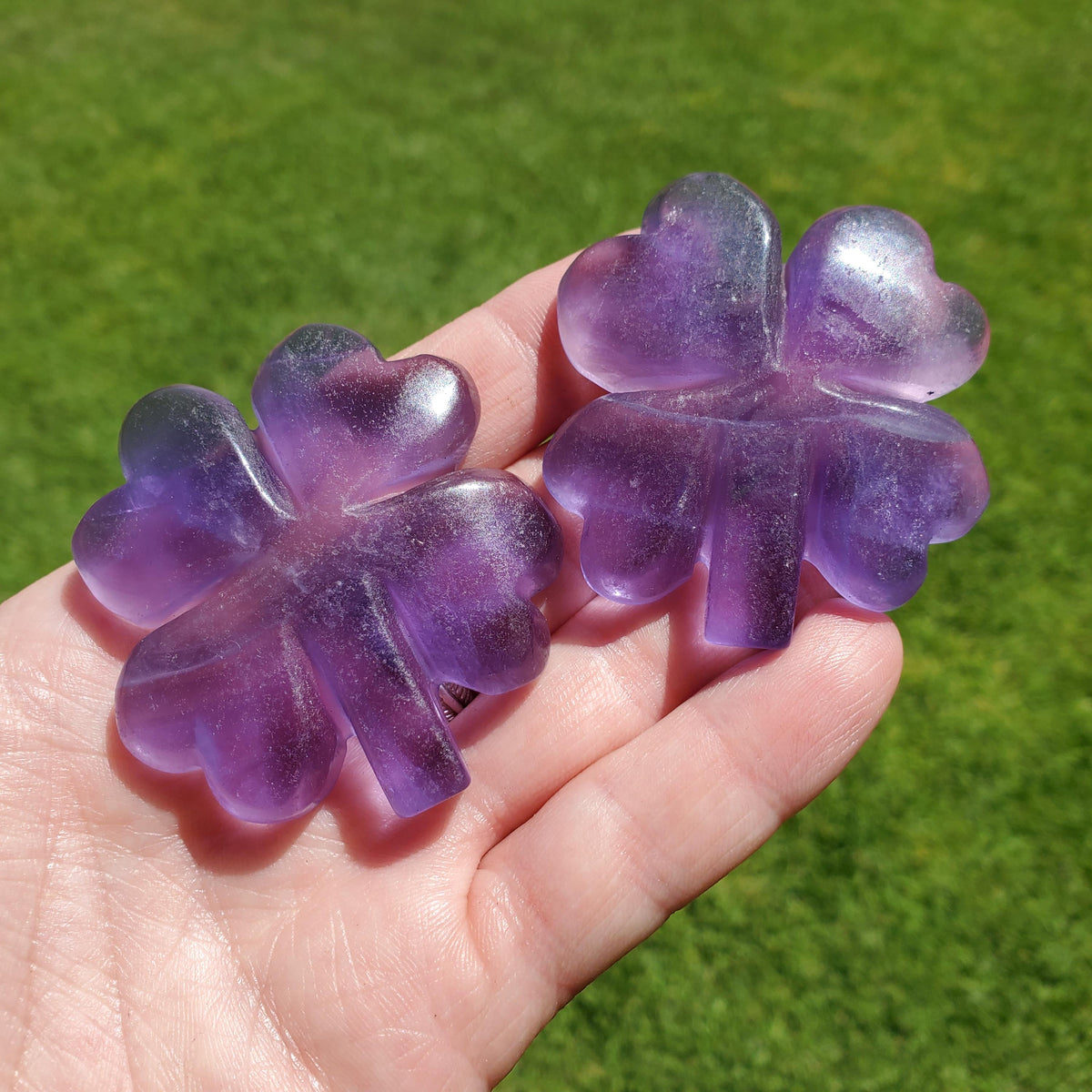 Cute Purple Fluorite Clover - The Dream Crystal, Mental Concentration, Clears Negativity - Crystal Clover Carving Healing Lucky Stone