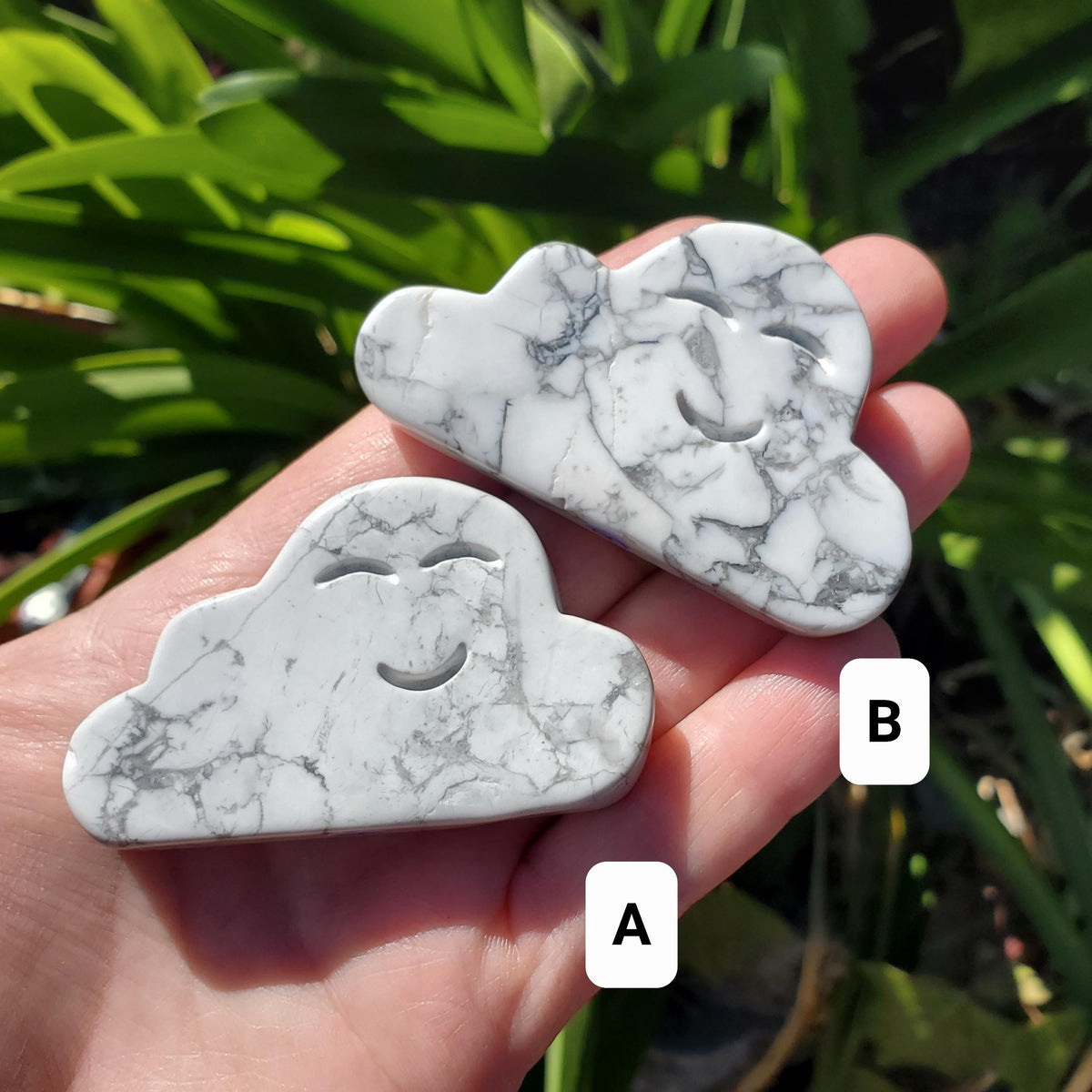 Happy Howlite Cloud - Calm, Confidence, Emotional Healing - Cute Crystal Cloud with Happy Face Carving Healing Crystals Gemstone