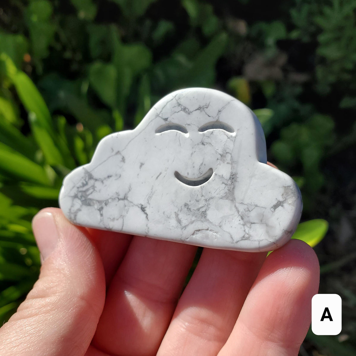Happy Howlite Cloud - Calm, Confidence, Emotional Healing - Cute Crystal Cloud with Happy Face Carving Healing Crystals Gemstone