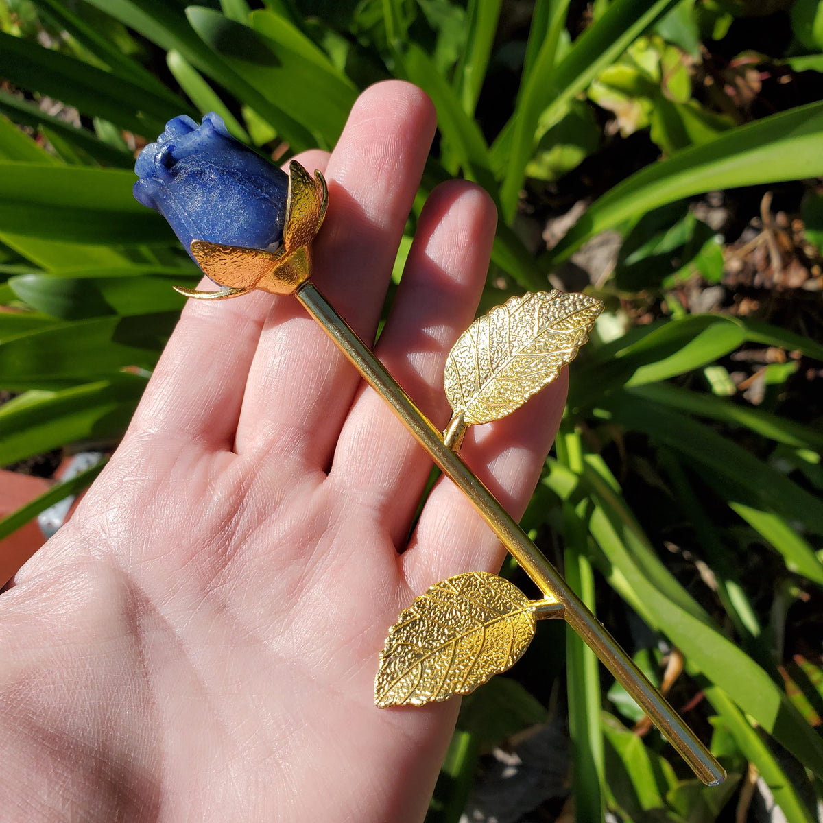 Small Blue Aventurine Rose on Gold Stem 6" - Self-Discipline, Inner Strength, Communication - Cute Crystal Flower Healing Gemstone Decor
