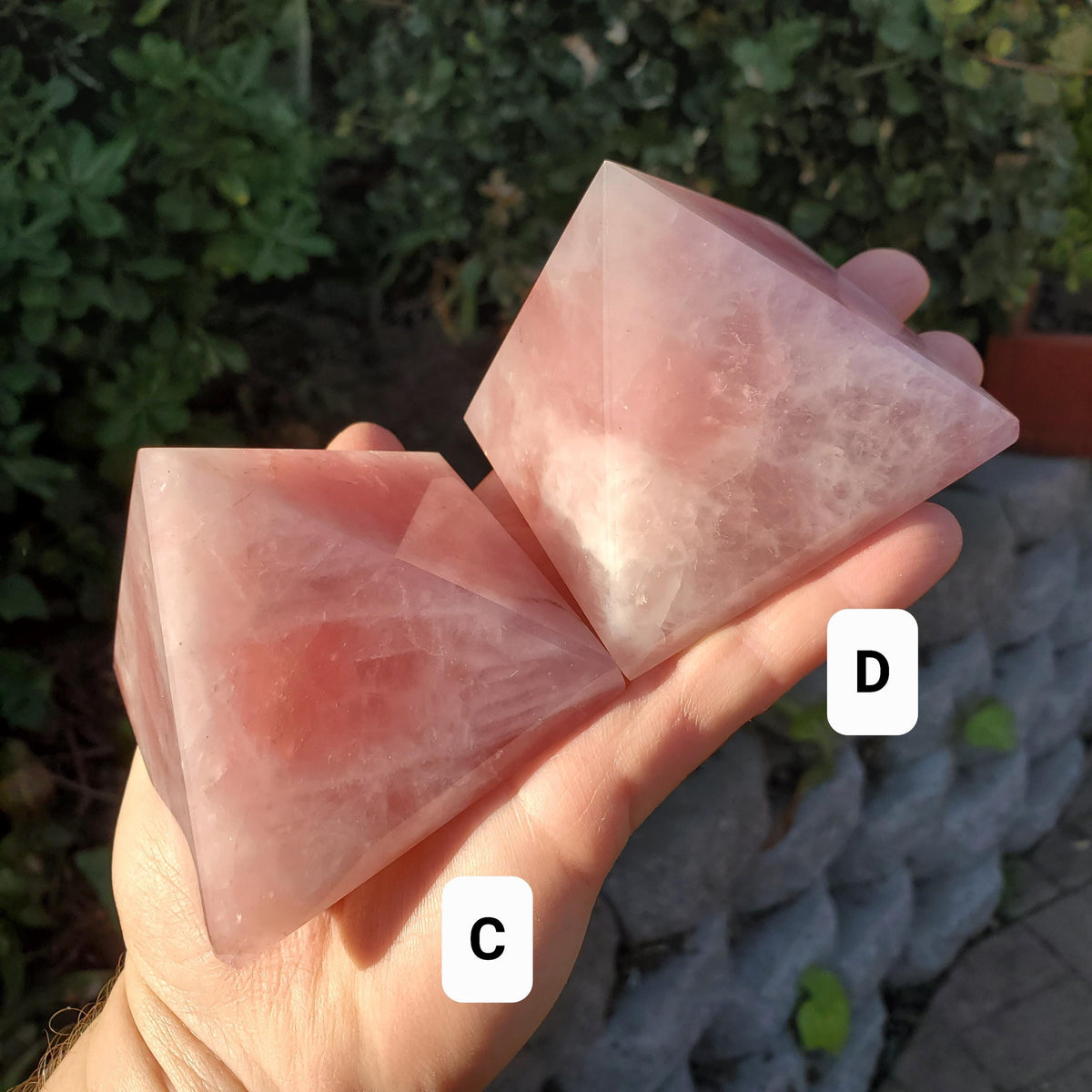 Rose Quartz Pyramid - Unconditional Love, Compassion, Forgiveness - Pink Crystal Pyramid Carving Healing Crystal Gemstones
