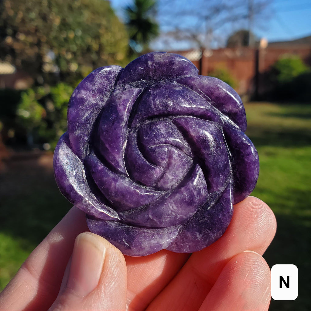 Small Lepidolite Flower - Helps You Through Change, Anti-Anxiety, Calming, Relaxing - Purple Flower Carving Lepidolite Healing Stone