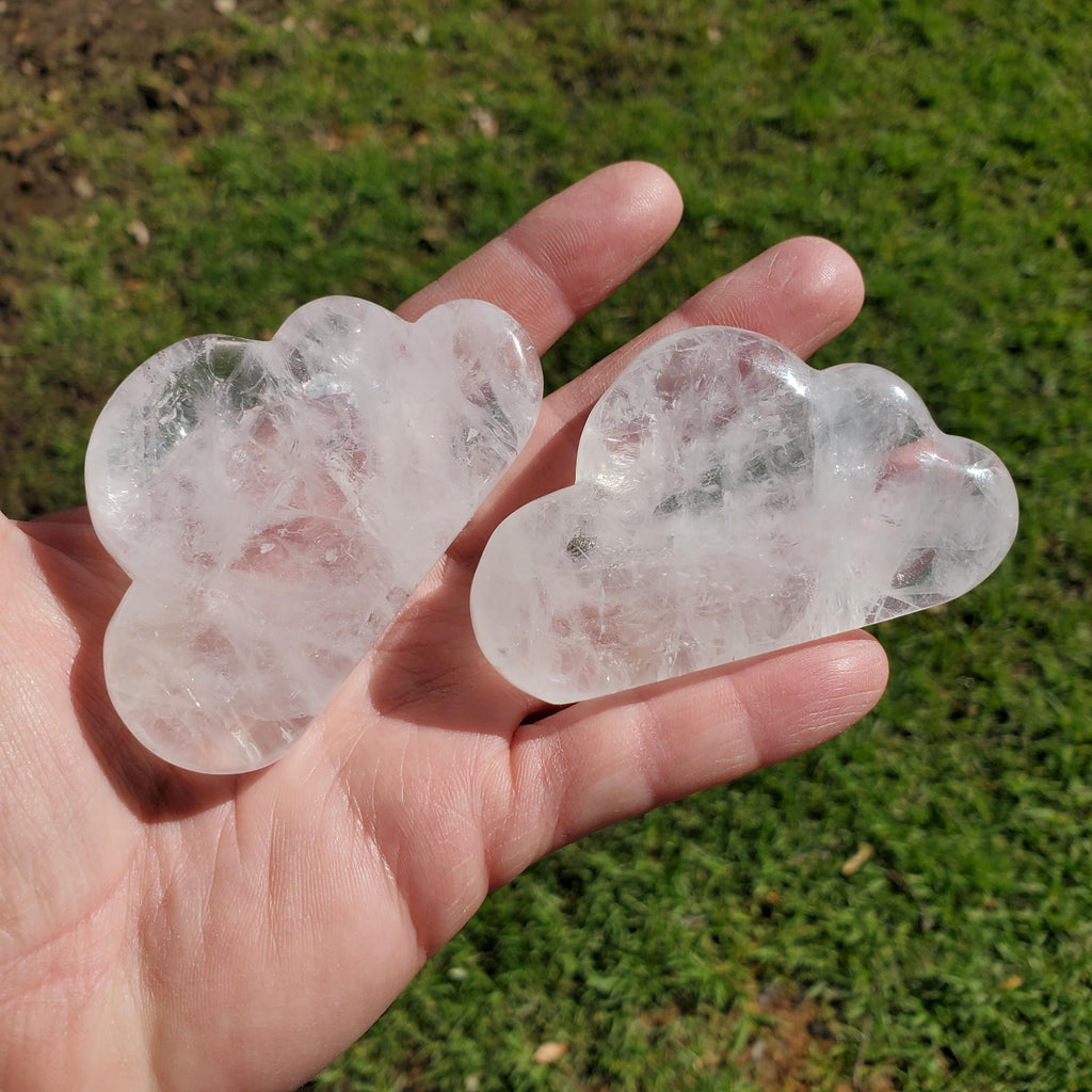 Standing Clear Quartz Cloud - Counteracts the Negative, Magnifies Positive Energy, Cleanses Aura - Crystal Healing Gemstone Display