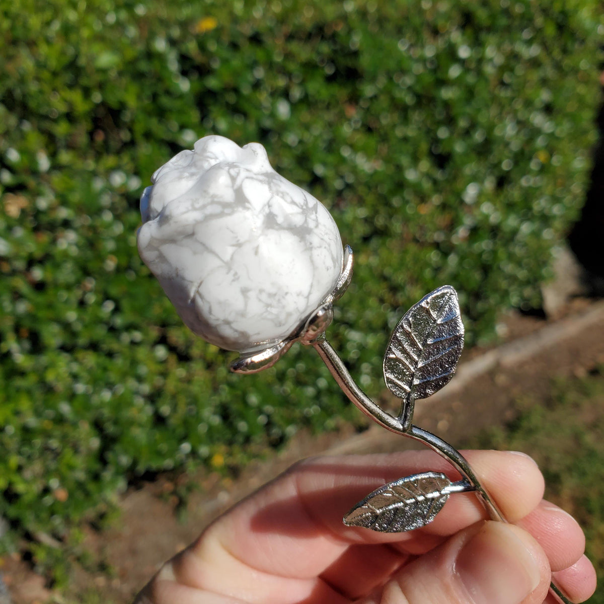 Small Howlite Flower on Metal Stem - Calm, Confidence, Emotional Healing, Grounding - Howlite Crystal Flower Healing Gemstone