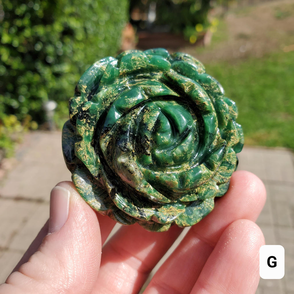 Chunky Emerald Flower Carving - Heals Heart Chakra, Compassion, Acceptance, Wisdom, Confidence - Green Crystal Rose Healing Gemstone