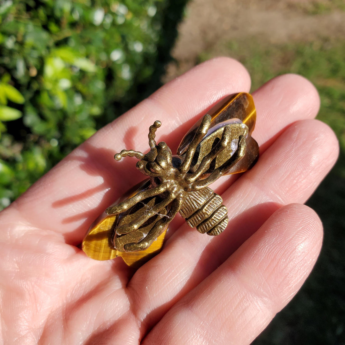 Flashy Tiger Eye Bumble Bee - Courage, Motivation, Confidence, Grounding, Energetic Protection, Energy - Tigers Eye Crystal Gemstones