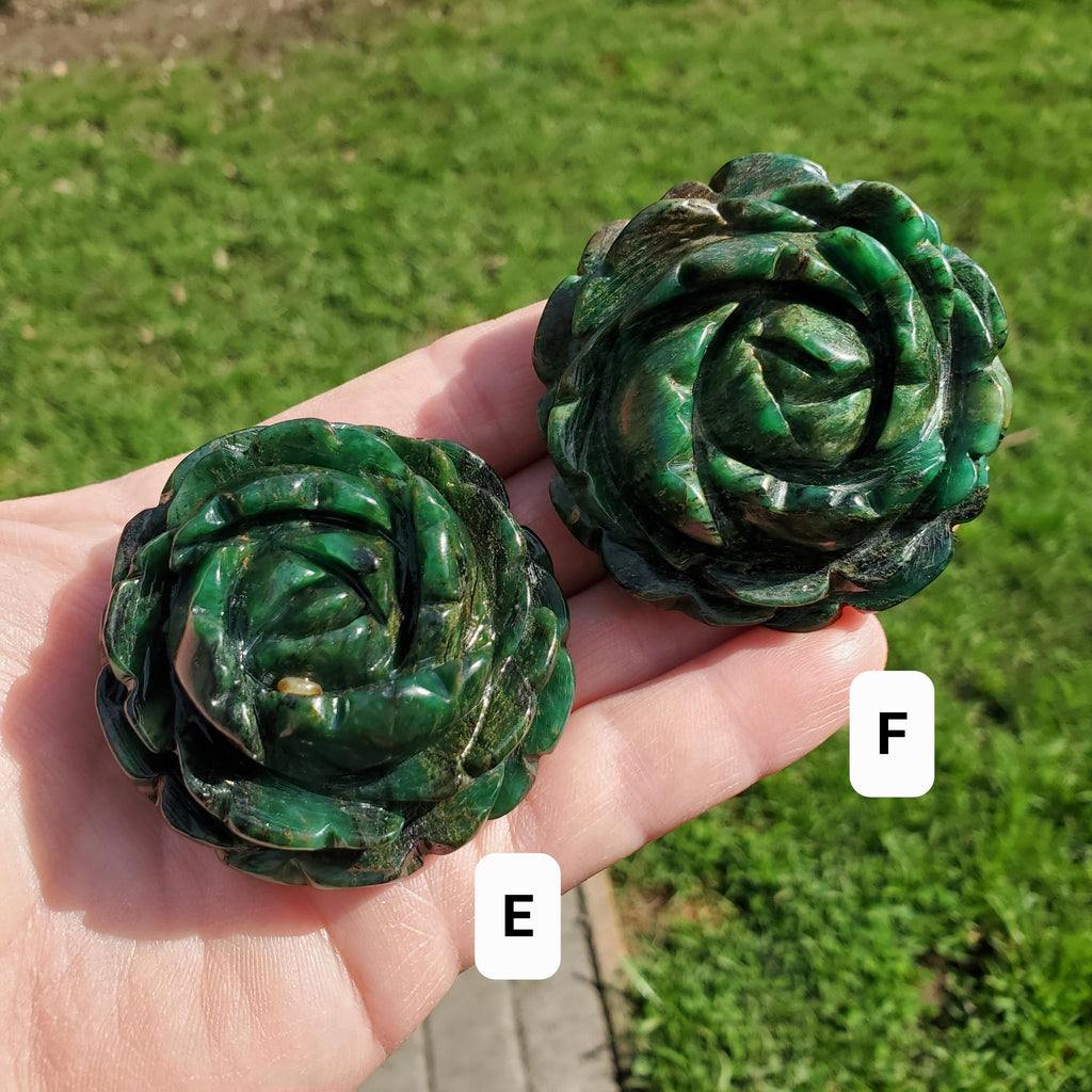 Chunky Emerald Flower Carving - Heals Heart Chakra, Compassion, Acceptance, Wisdom, Confidence - Green Crystal Rose Healing Gemstone