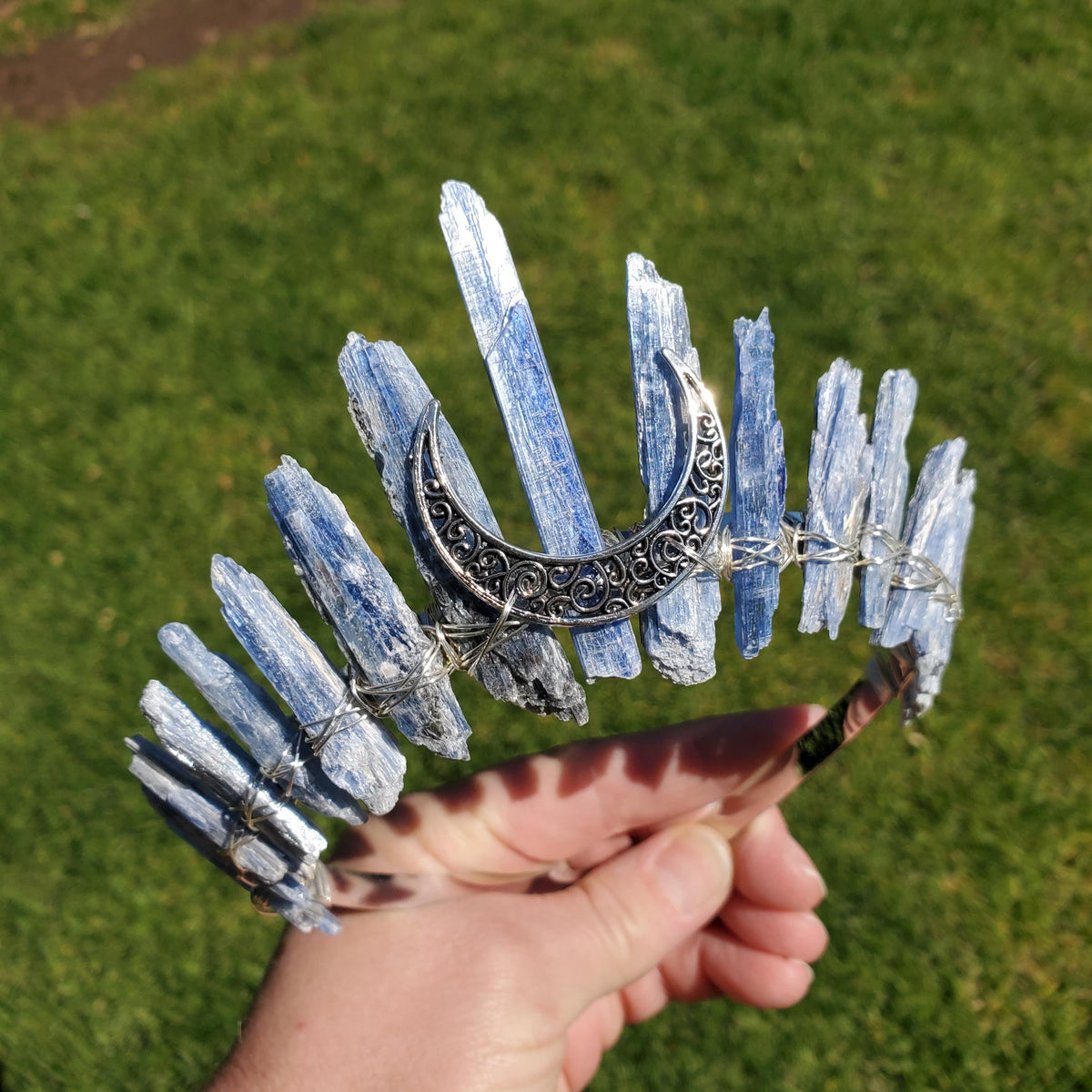 Kyanite Crown with Silver Crescent Moon - Calming, Clarity, Connection, Communication - Raw Blue Kyanite Healing Goddess Crown for Party