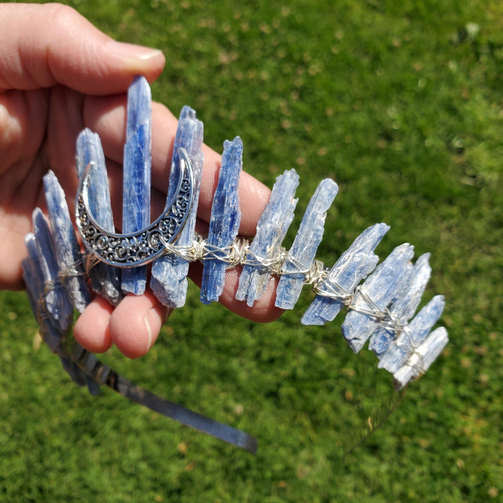 Kyanite Crown with Silver Crescent Moon - Calming, Clarity, Connection, Communication - Raw Blue Kyanite Healing Goddess Crown for Party