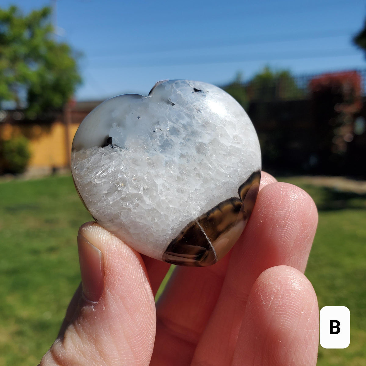 Small Black Agate Heart 1.70" - Grounding, Protection, Peace, Centering, New Beginnings - Agate Crystal Heart Healing Gemstone