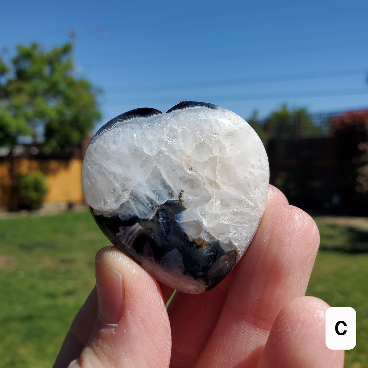 Small Black Agate Heart 1.70" - Grounding, Protection, Peace, Centering, New Beginnings - Agate Crystal Heart Healing Gemstone