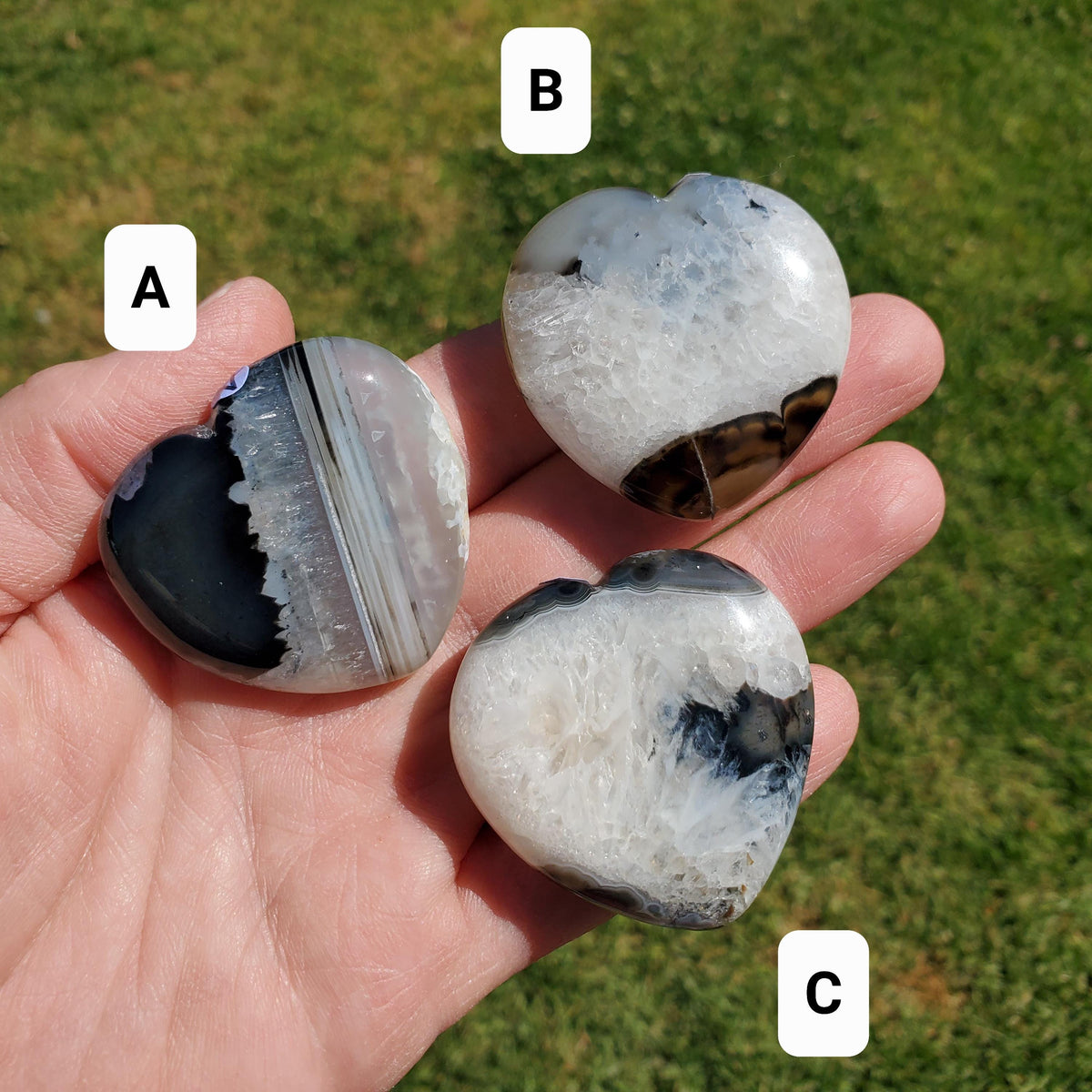 Small Black Agate Heart 1.70" - Grounding, Protection, Peace, Centering, New Beginnings - Agate Crystal Heart Healing Gemstone