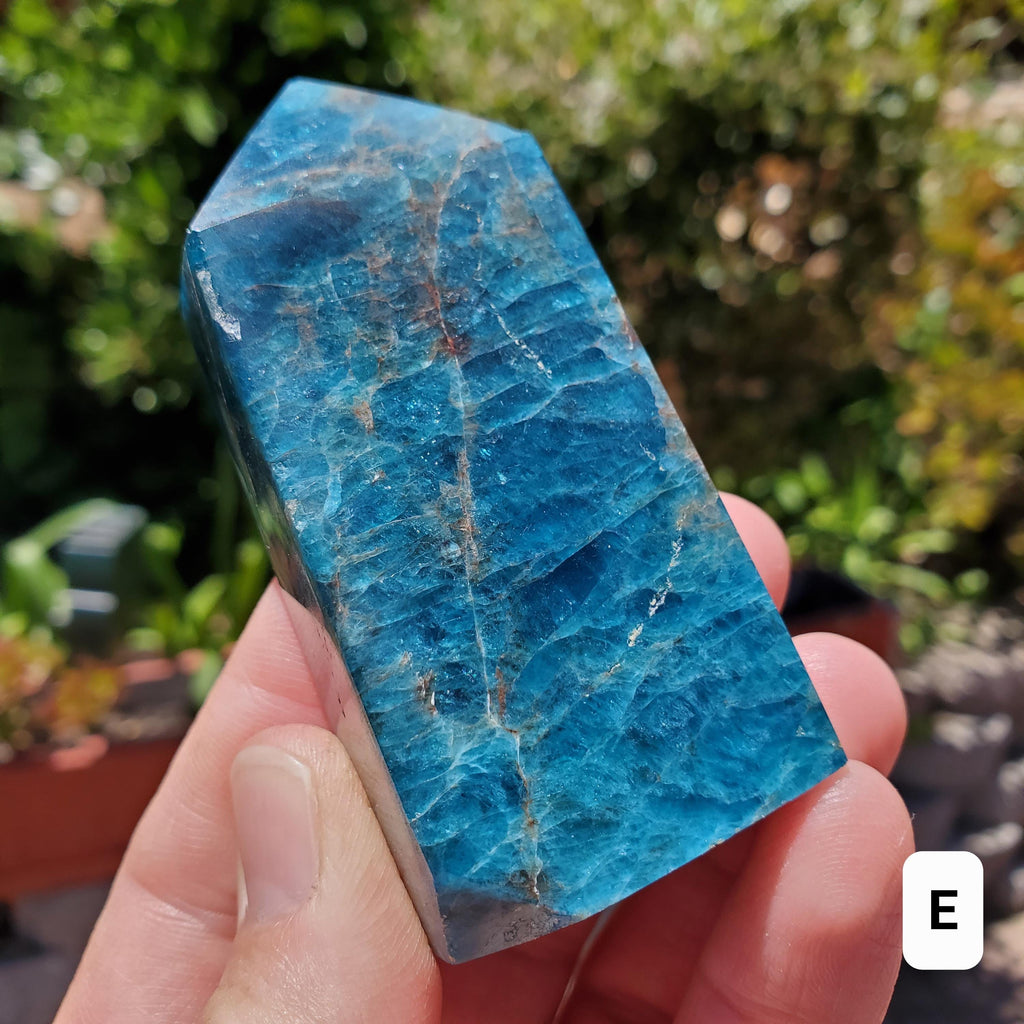 Blue Apatite Tower (damaged) - Intuition, Mental Clarity, Manifestation - Blue Vein Crystal Point Stone Crystal Healing